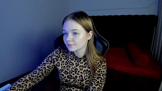 ElinaVale online show from March 19, 5:06 pm