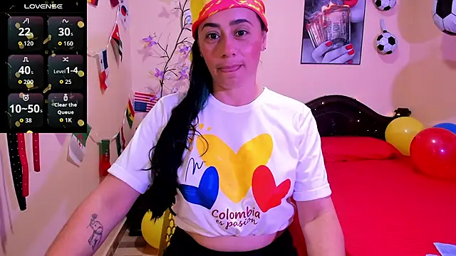 sara florez12 online show from July 7, 11:14 am