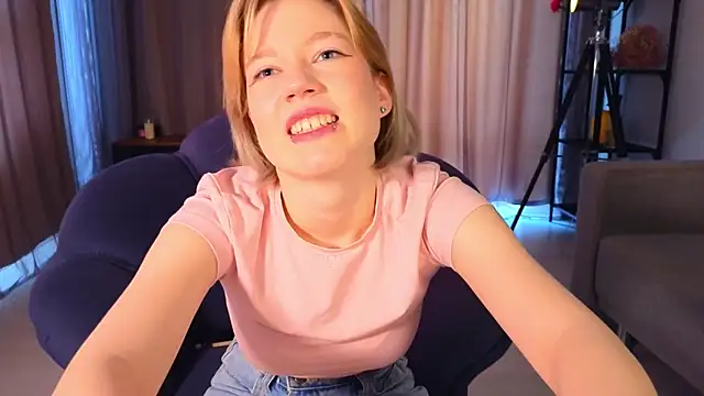 CythiaOttum online show from March 15, 4:47 am