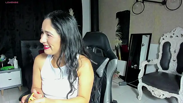 Vicky Angeel online show from August 2, 3:53 am