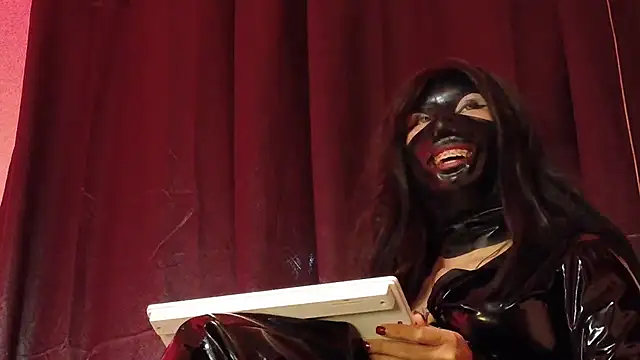 LadyIvanna online show from June 21, 5:50 pm
