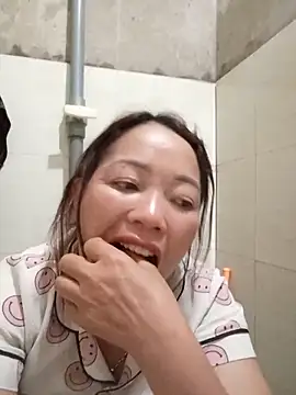 Yellow-pink online show from June 5, 7:58 am