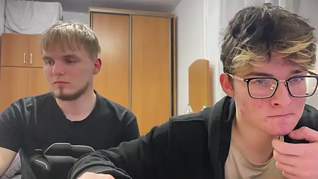 niksikor online show from March 24, 10:37 pm