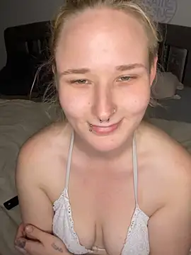 HotPurpleHaze online show from March 10, 11:20 pm