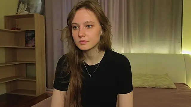 RubieHeiser online show from March 11, 8:18 am