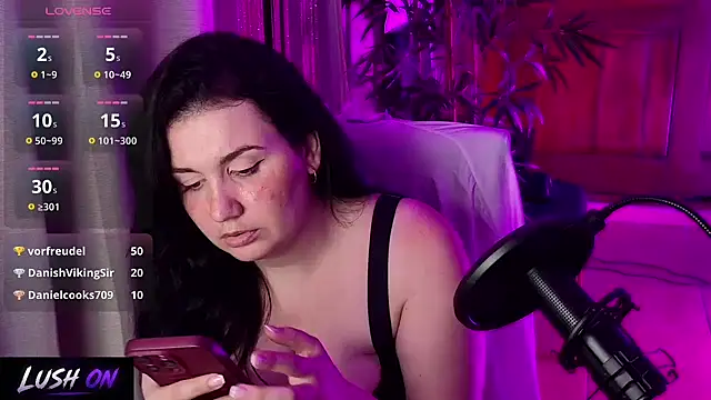 Realm Of Desire online show from July 25, 2:18 am