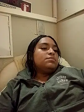 SusiHot01 online show from March 18, 3:44 am