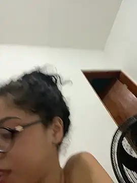 maxxine jade online show from May 5, 9:34 am