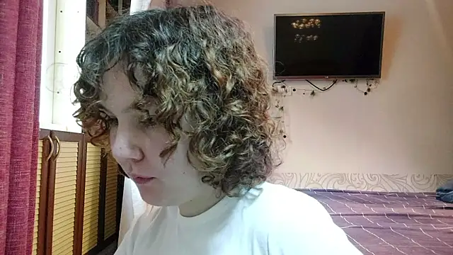 OlivaArashiro online show from March 11, 9:50 pm