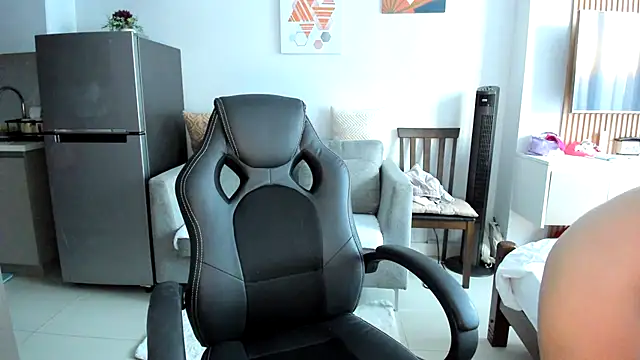 LiaSasha online show from March 15, 9:44 am