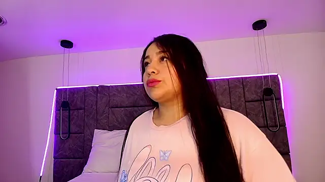 Violet  Rouse  online show from March 15, 1:24 pm