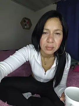 Camillemonroe  online show from August 2, 7:44 am