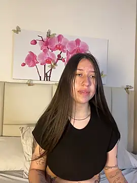 AmberVegaa online show from March 18, 1:05 pm