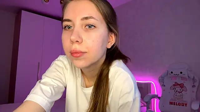 CassondraSaddat online show from March 11, 2:09 pm