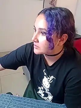 Liily Foxxy online show from June 18, 11:15 am