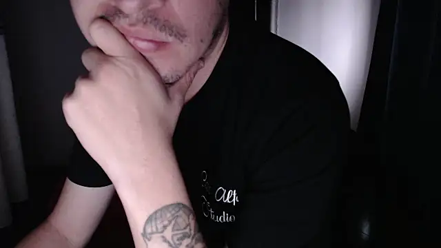 linazaenz online show from March 18, 6:24 pm