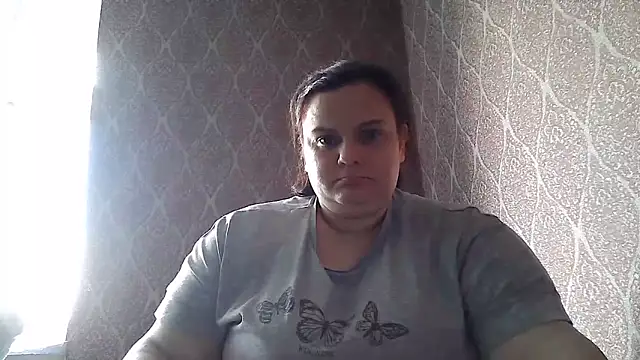 DollyGersonn online show from June 19, 6:06 am