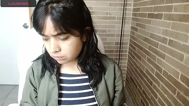 sweet-little online show from June 10, 1:10 pm