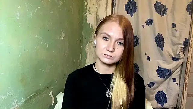 Lollybomb online show from April 30, 8:57 pm