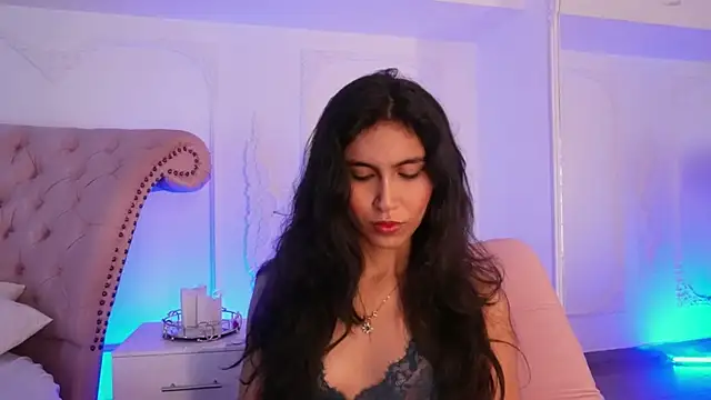 LucianaBlanco  online show from July 29, 8:53 pm