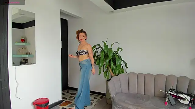 AphroditeSweett online show from July 17, 9:51 pm