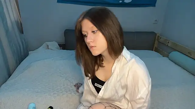 illeana novak online show from March 15, 7:32 am