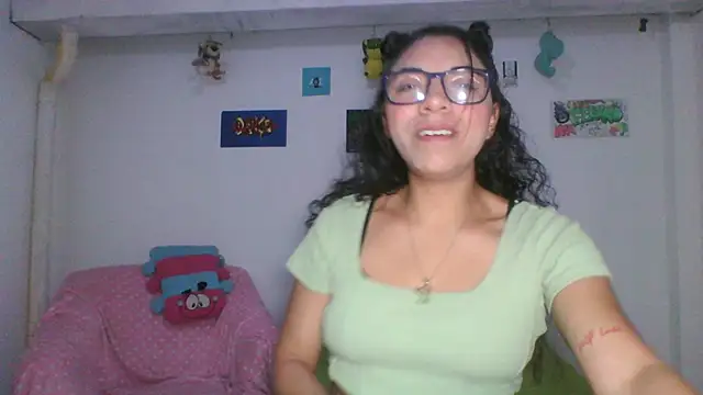 nataliesweet 22 online show from March 17, 11:20 pm