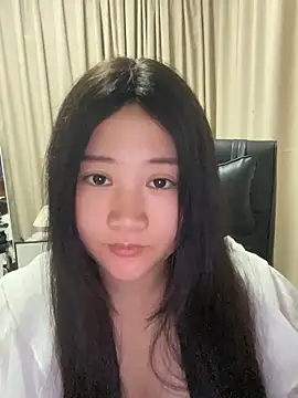 sisibaby20266 online show from May 12, 12:45 pm