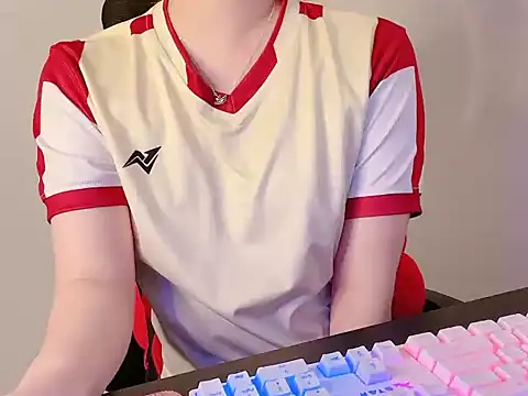 hunhun122 online show from July 19, 9:39 pm