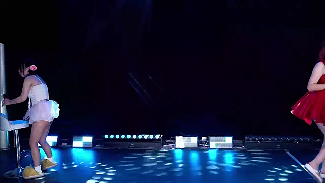 prettygirls-001 online show from March 18, 4:39 am