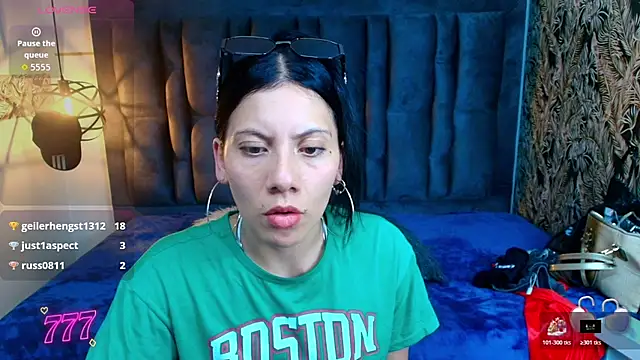 Abril Fox   online show from June 13, 7:44 pm