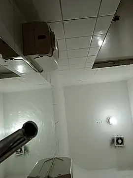 gatinha20257 online show from June 4, 7:18 pm