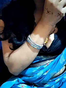 Hot lady234 online show from May 3, 3:32 am