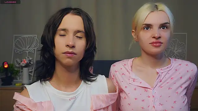 LatiaBlind online show from March 16, 8:02 pm