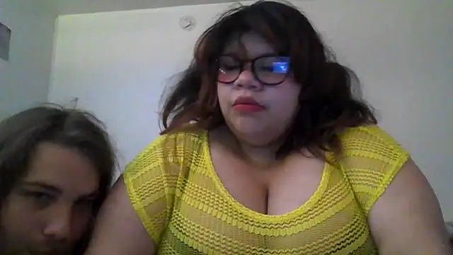 LunaXDaddy online show from March 17, 6:06 am