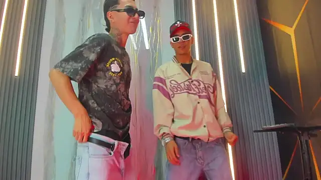 guys hard cock19 online show from March 12, 2:14 am