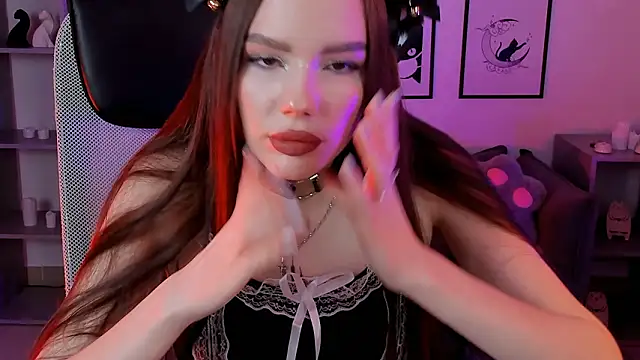 Bella  Hunters online show from March 20, 10:31 am