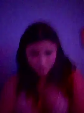 Amyzinhawolf online show from March 19, 2:05 am