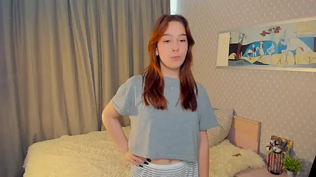 EviaLunn online show from March 17, 11:14 am