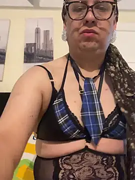 dayanadavid online show from May 12, 12:45 pm