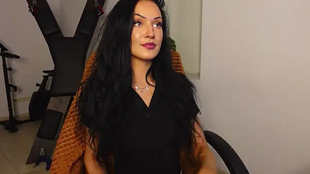 Nicky Diam online show from March 18, 6:02 pm