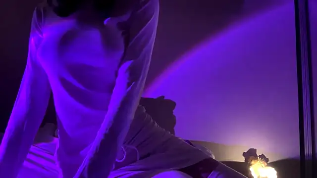 holly sinner  online show from March 14, 6:09 pm