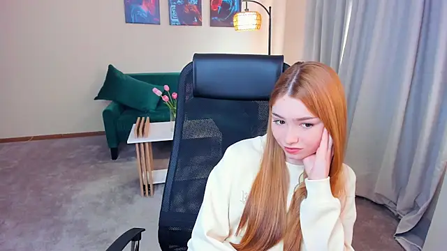 DebbraTobon online show from March 17, 12:42 pm