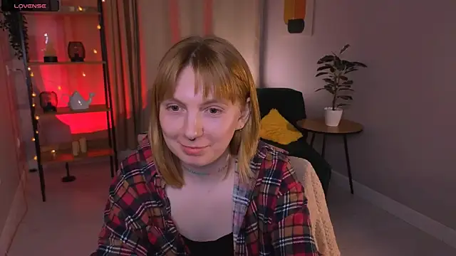 susie miu online show from April 22, 9:34 pm