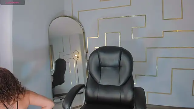 ArianaNova online show from March 26, 2:36 am