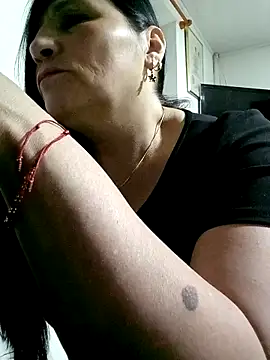 Ladygreeneyes online show from April 26, 2:53 am
