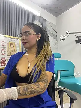 daniela-sexy online show from July 6, 2:00 pm
