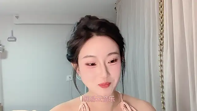 1X-yiyi online show from June 7, 2:13 pm