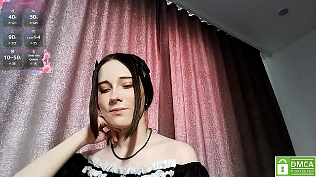 PearlieConolly online show from March 19, 11:25 am