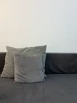 BiancaCharm online show from April 28, 1:37 pm